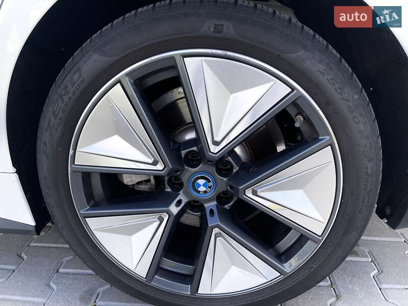 Купе BMW i4 2022 в Киеве