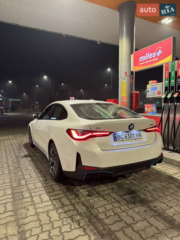 Купе BMW i4 2022 в Львове