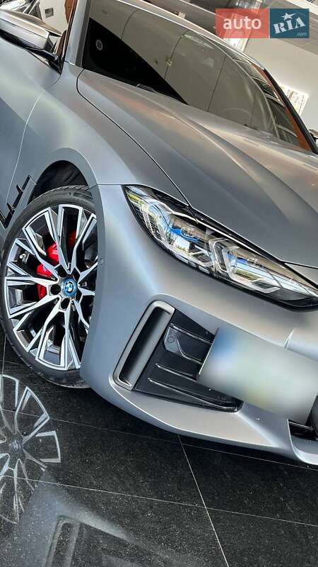 Купе BMW i4 2022 в Днепре