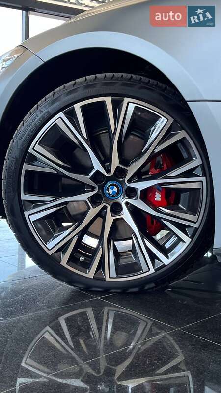 Купе BMW i4 2022 в Днепре
