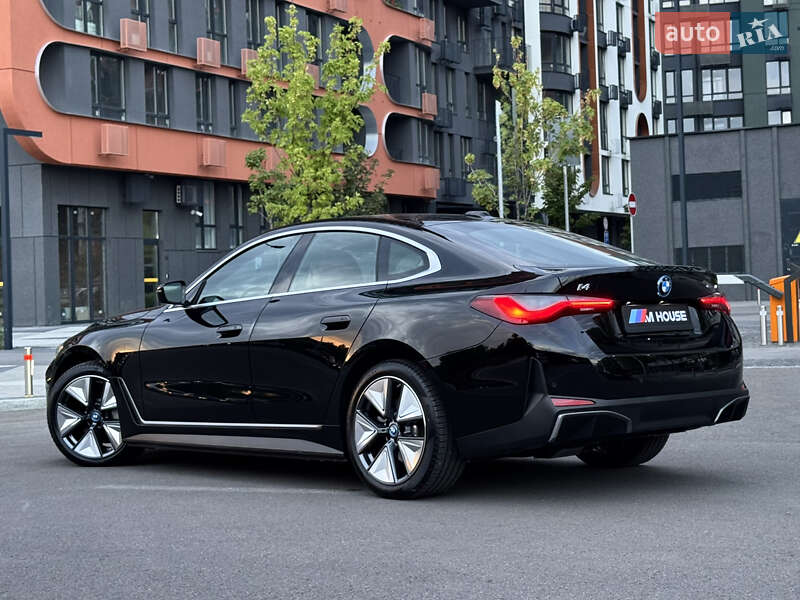 Купе BMW i4 2023 в Києві