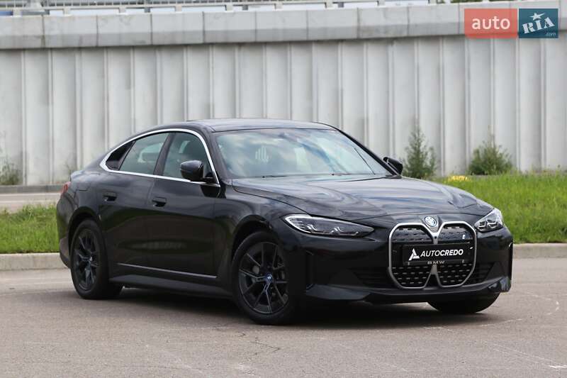 BMW i4 2024