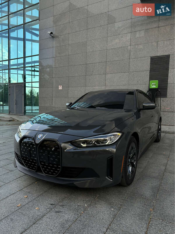 Купе BMW i4 2022 в Киеве