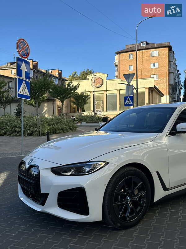 Купе BMW i4 2023 в Белой Церкви