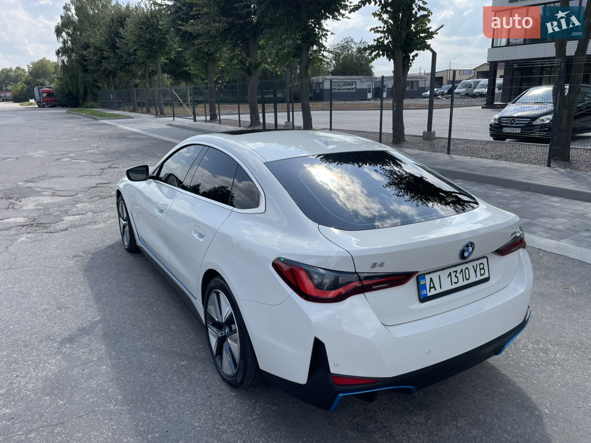 2023 BMW i4 - мініатюра 10