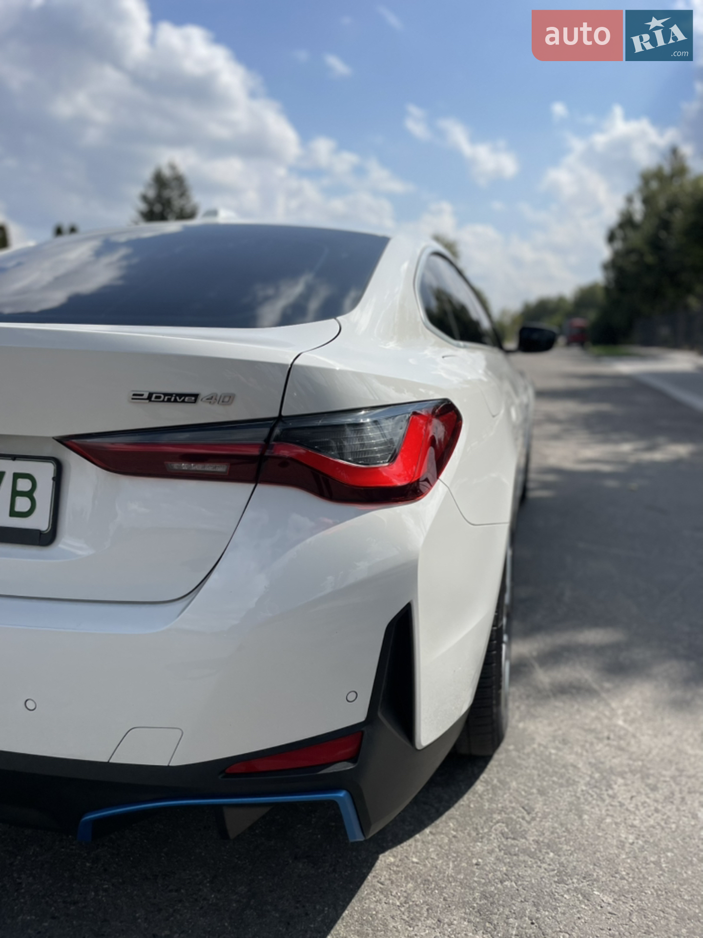 2023 BMW i4 - мініатюра 20