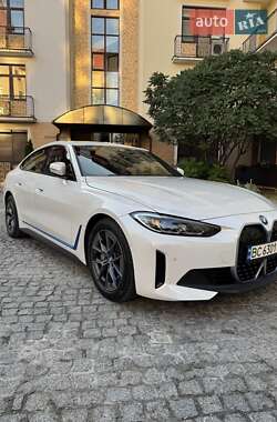 Купе BMW i4 2022 в 