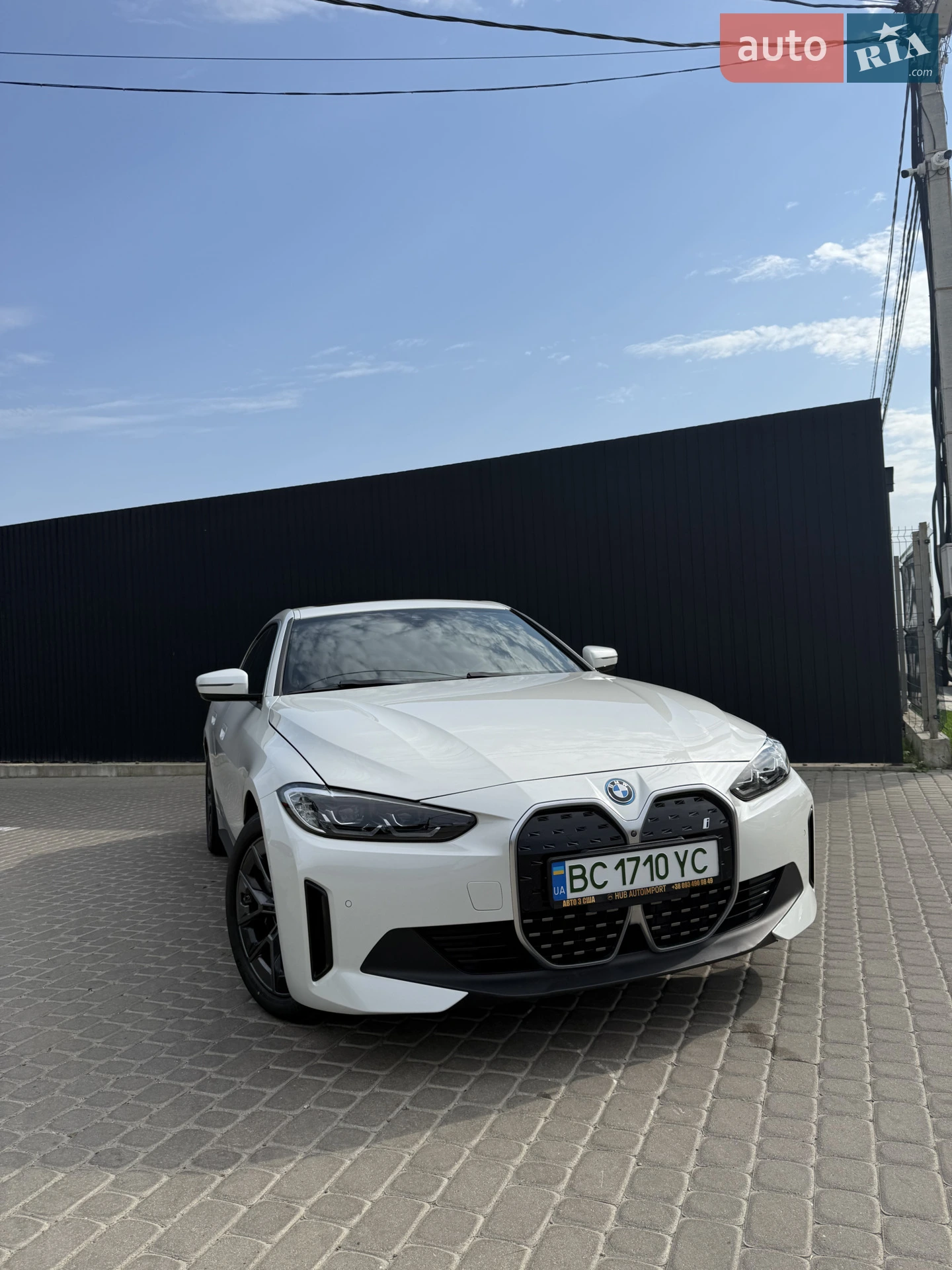 2023 BMW i4 - фото 1