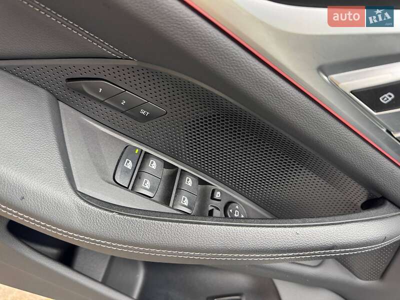 Купе BMW i4 2022 в Киеве фото 19 Купе BMW i4 2022 в Киеве