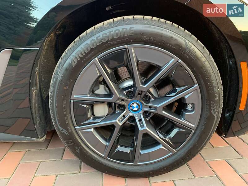 Купе BMW i4 2023 в Кривом Роге