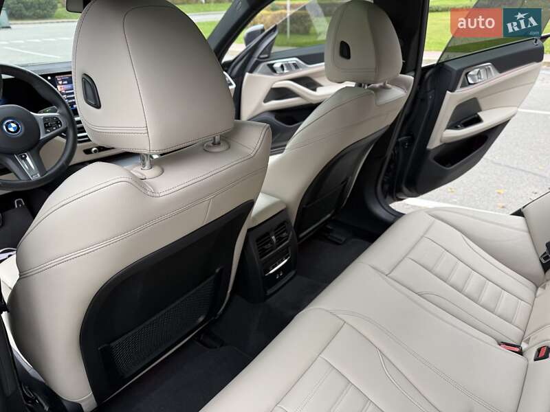 Купе BMW i4 2022 в Киеве