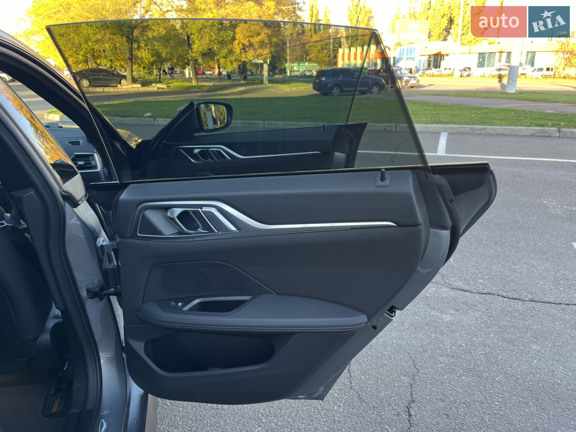 2023 BMW i4 - мініатюра 16