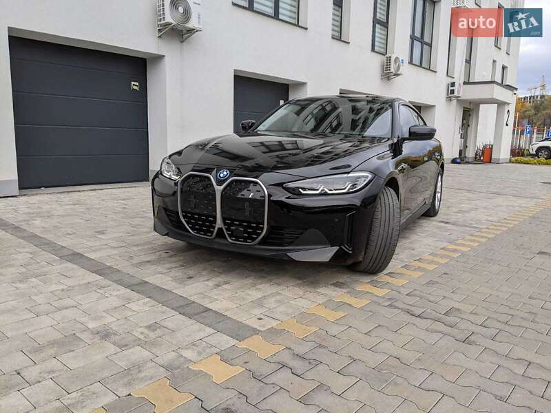 Купе BMW i4 2023 в Ужгороде