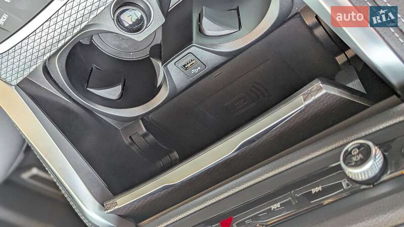 Купе BMW i4 2024 в Киеве фото 38 Купе BMW i4 2024 в Киеве