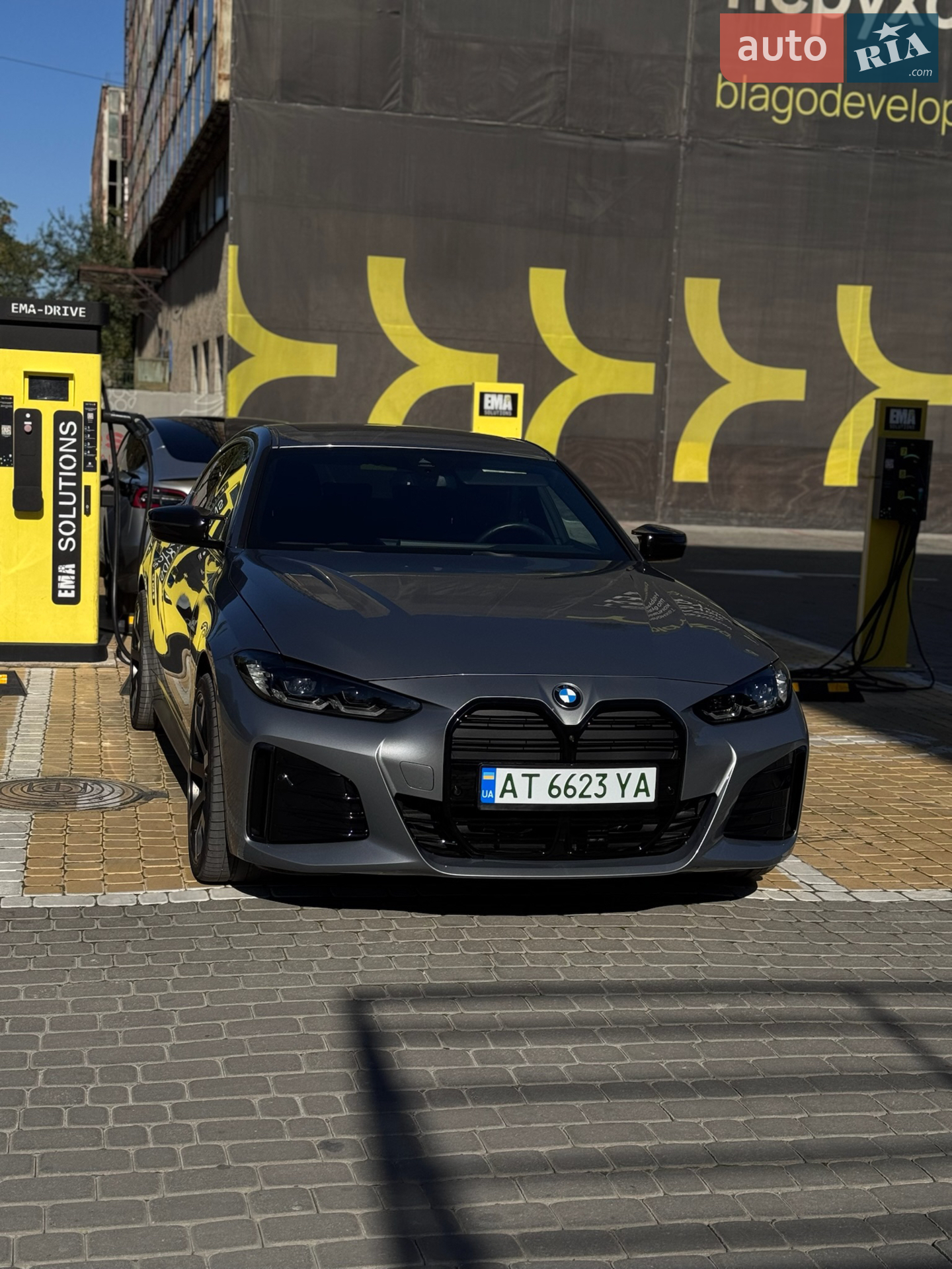 2023 BMW i4 - мініатюра 20