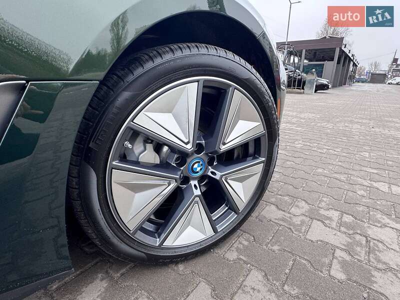 Купе BMW i4 2023 в Киеве фото 21 Купе BMW i4 2023 в Киеве