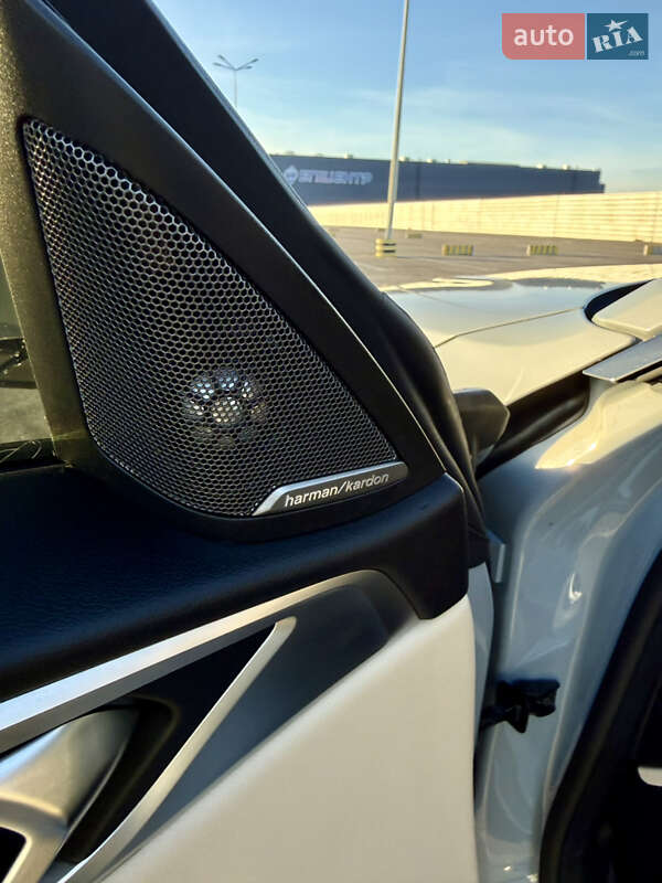 Купе BMW i4 2022 в Львове