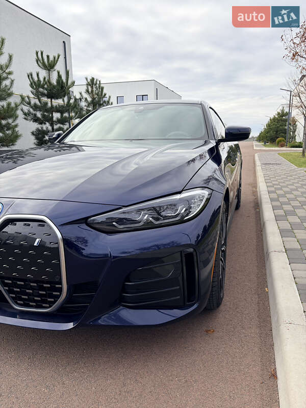 Купе BMW i4 2023 в Киеве