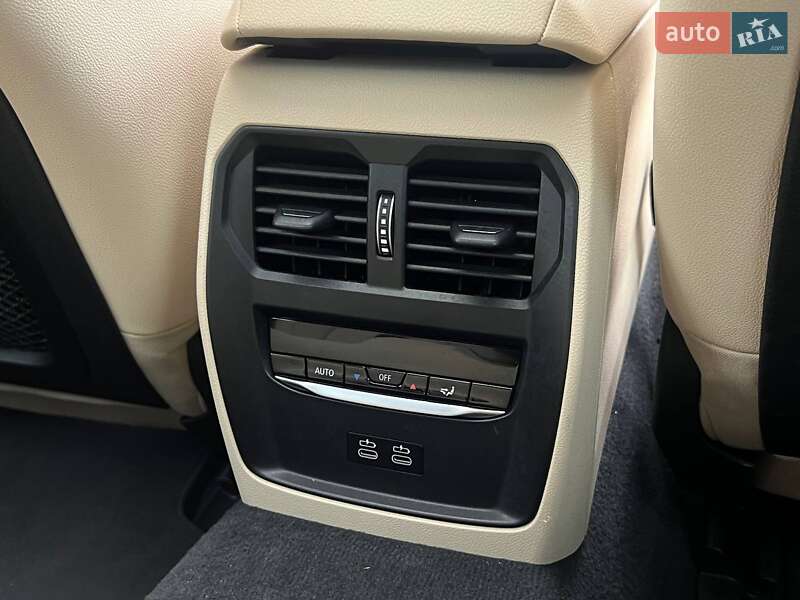 Купе BMW i4 2023 в Киеве