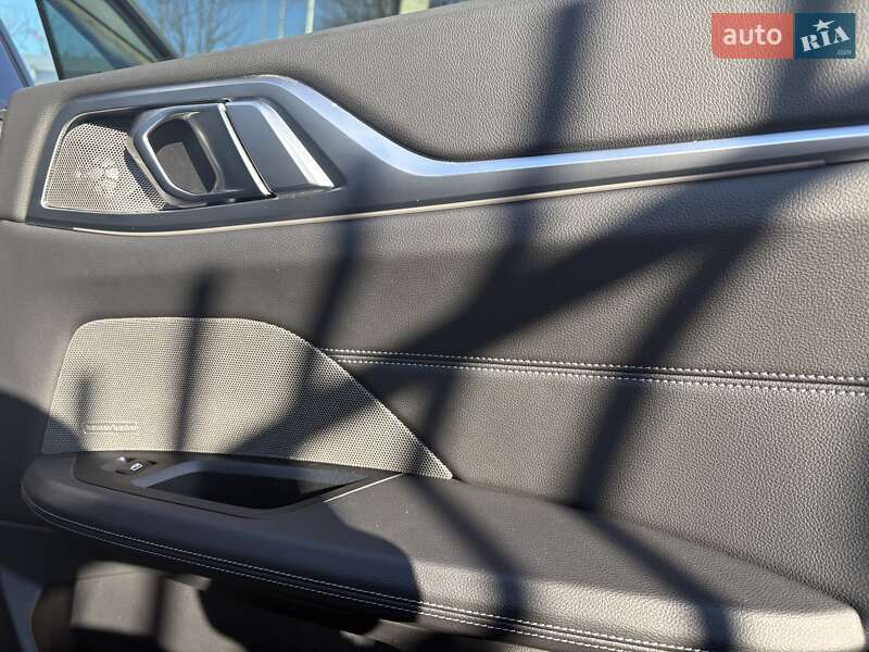 Купе BMW i4 2023 в Дрогобыче