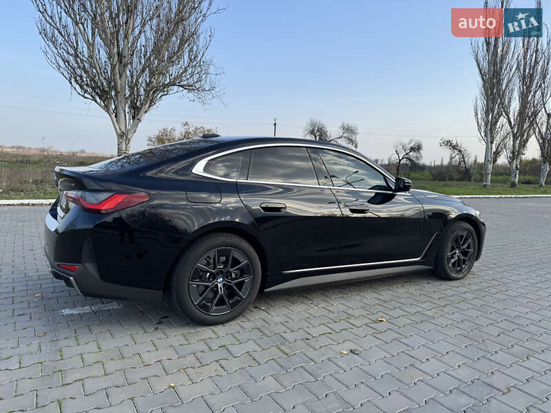 Купе BMW i4 2024 в Измаиле