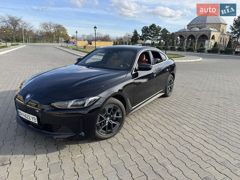 Купе BMW i4 2024 в Измаиле