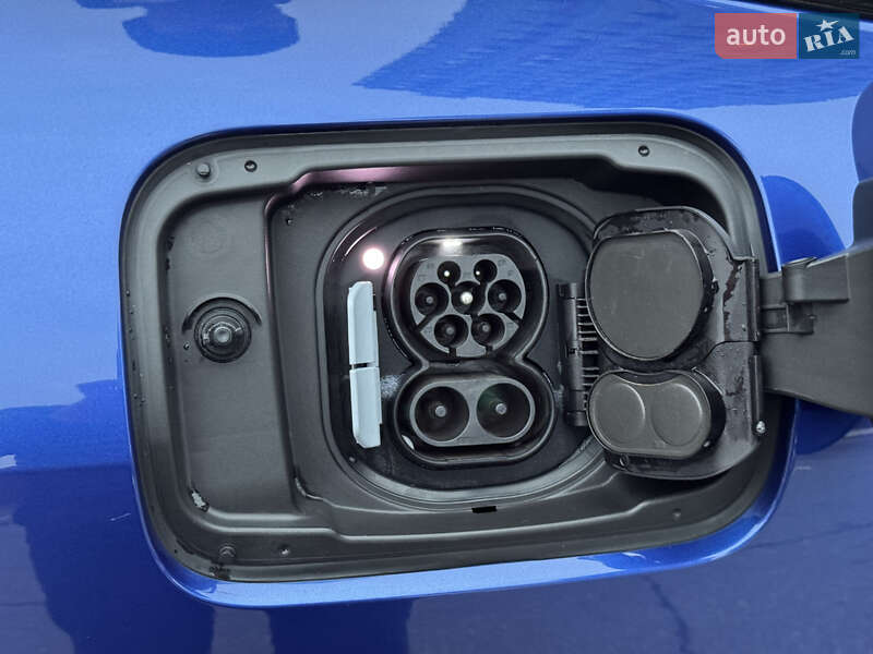 Купе BMW i4 2024 в Киеве фото 46 Купе BMW i4 2024 в Киеве