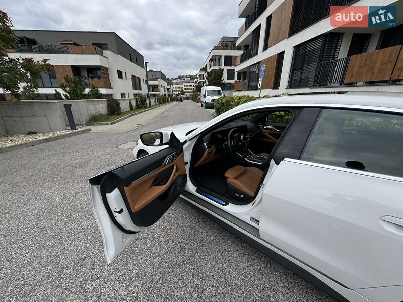 Купе BMW i4 2023 в Ужгороде