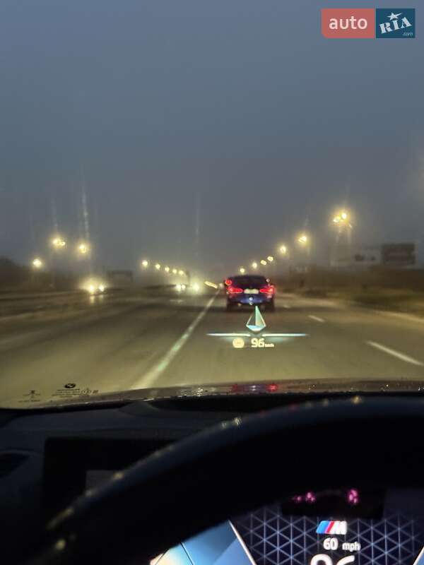 Купе BMW i4 2022 в Львове