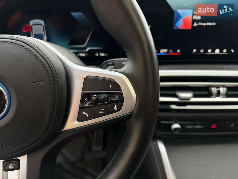 Купе BMW i4 2024 в Киеве фото 27 Купе BMW i4 2024 в Киеве