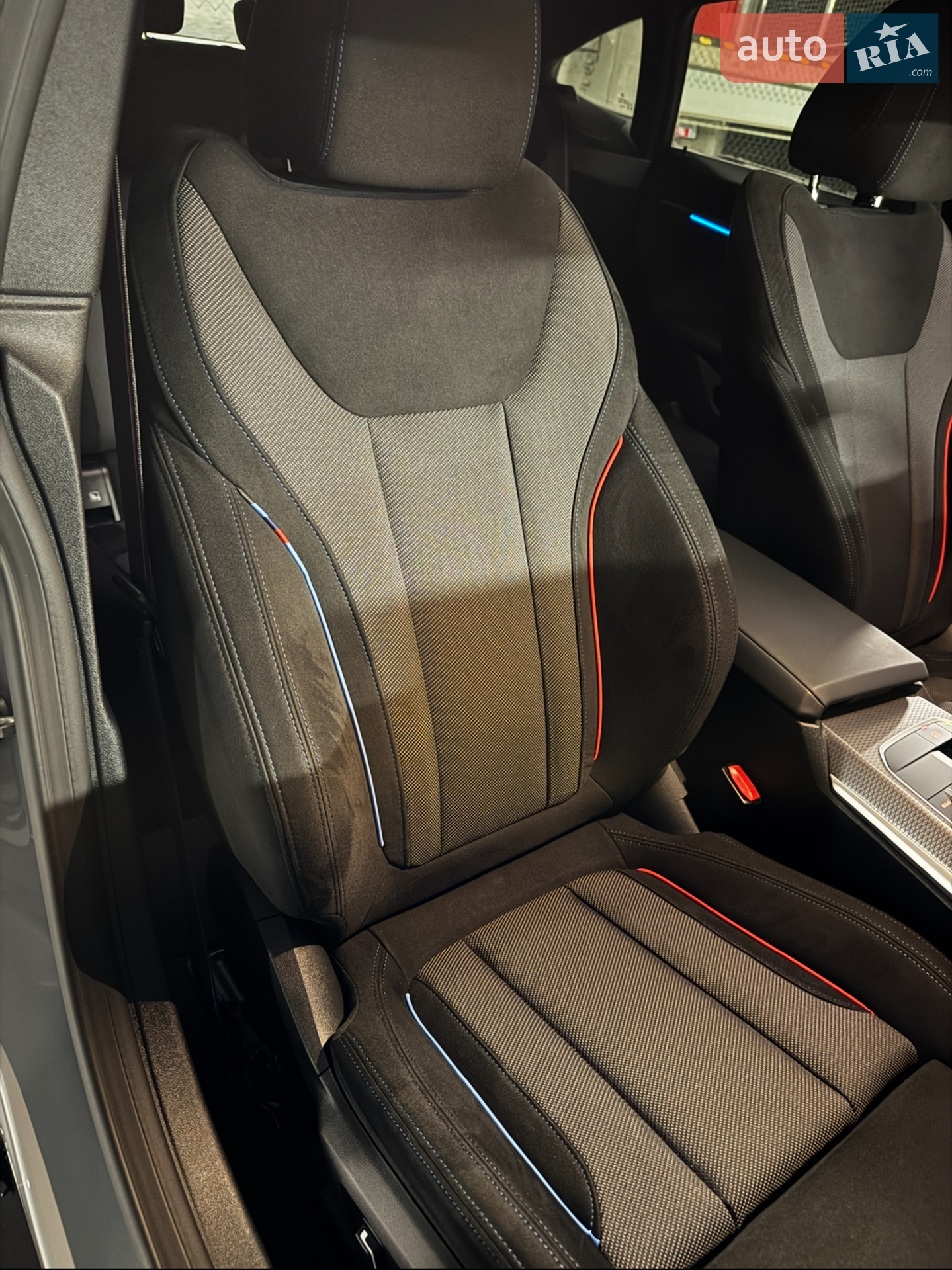 2024 BMW i4 - мініатюра 16