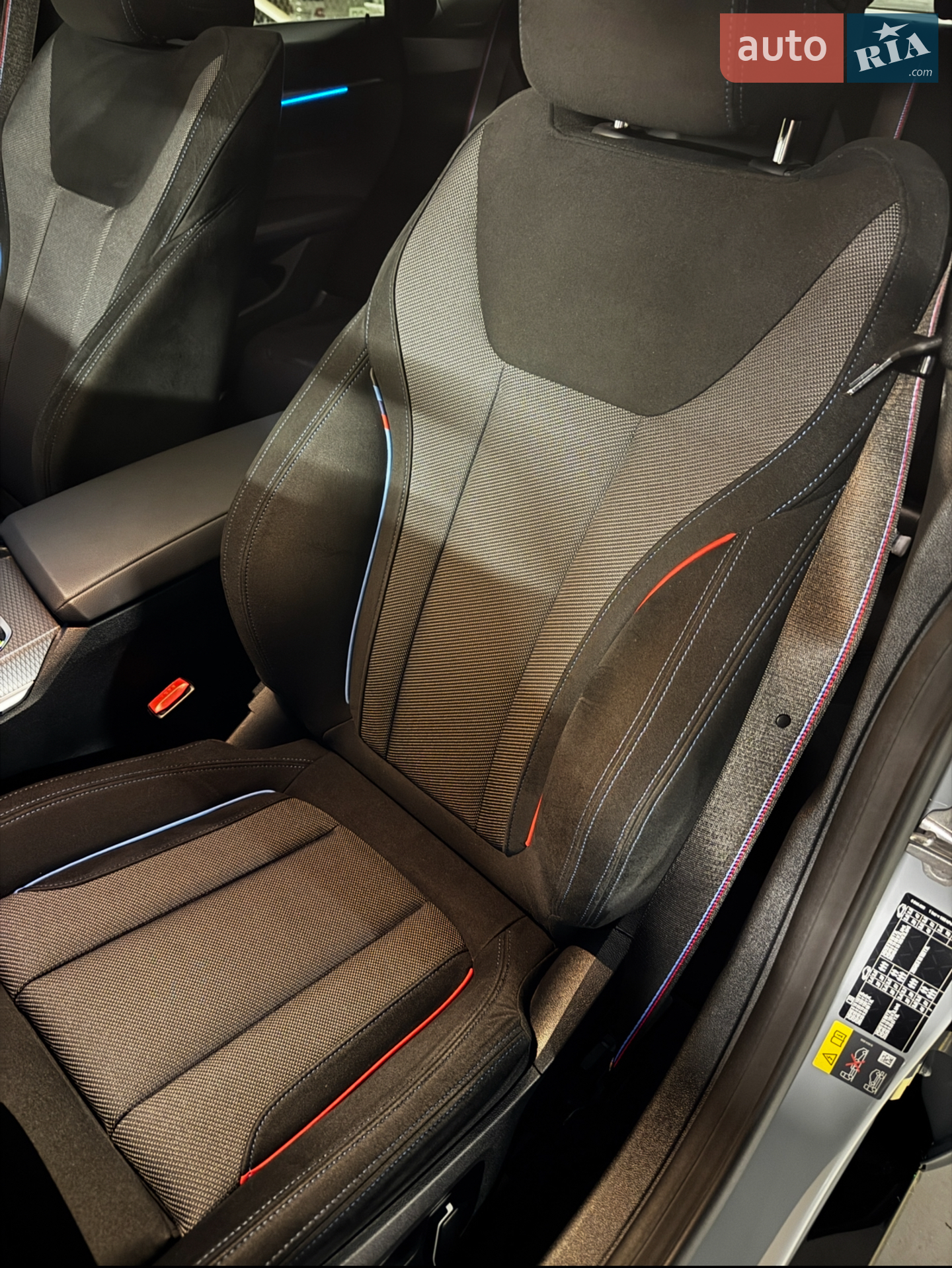 2024 BMW i4 - мініатюра 14