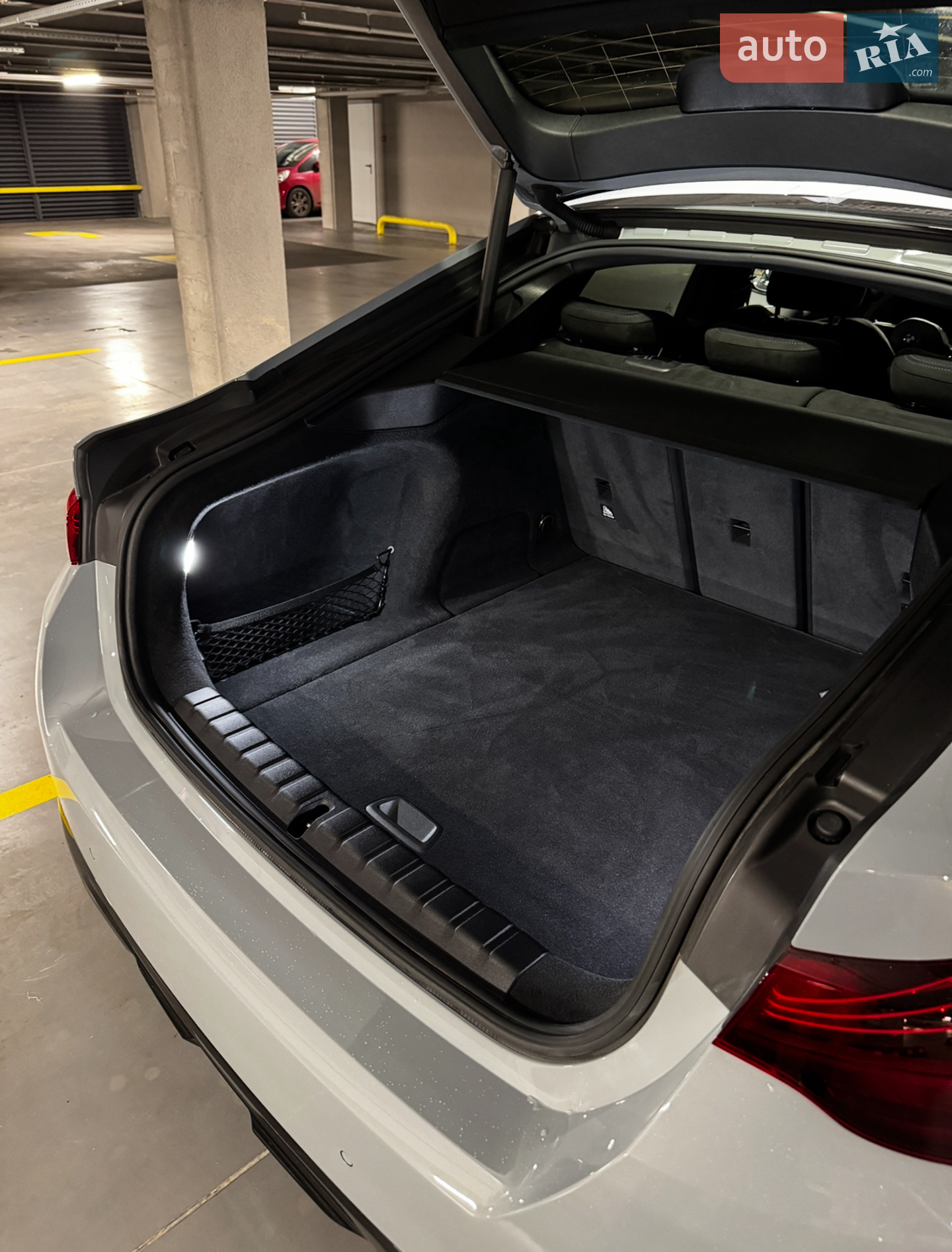 2024 BMW i4 - мініатюра 24