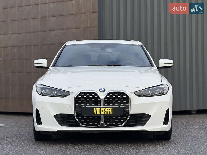 Купе BMW i4 2022 в Киеве фото 6 Купе BMW i4 2022 в Киеве