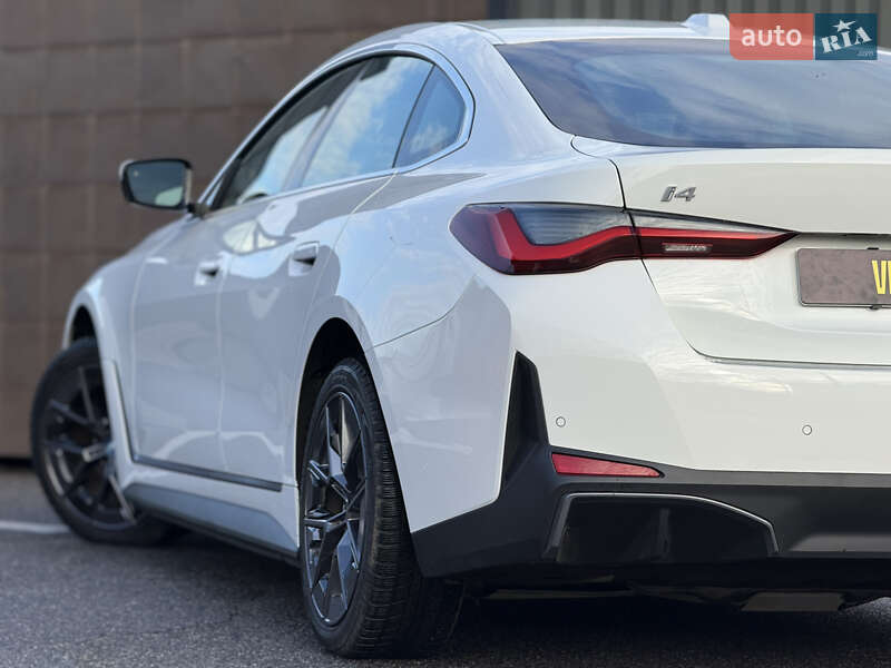 Купе BMW i4 2022 в Киеве фото 22 Купе BMW i4 2022 в Киеве