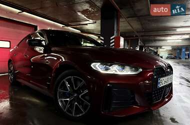 Купе BMW i4 2022 в Львове