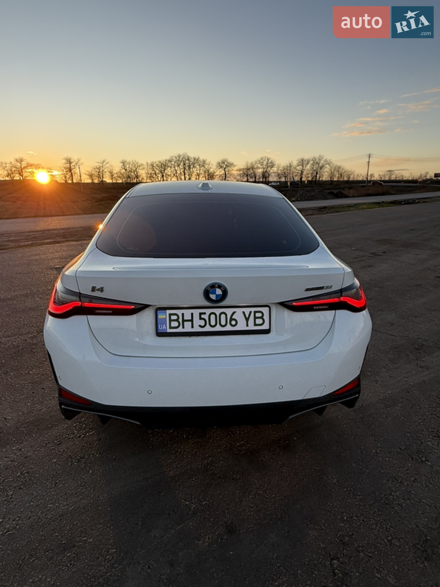 2023 BMW i4 - мініатюра 8
