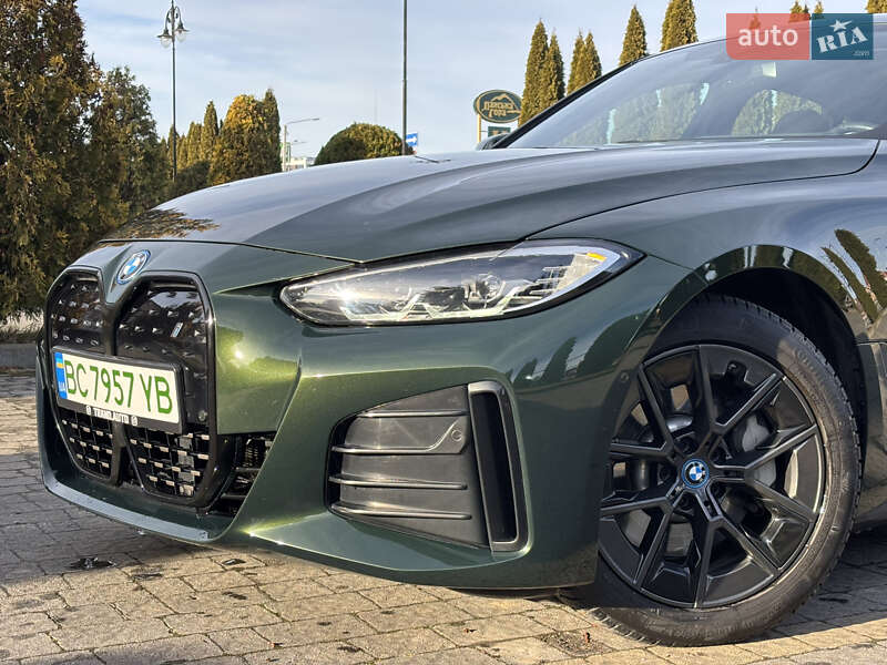 Купе BMW i4 2022 в Львове