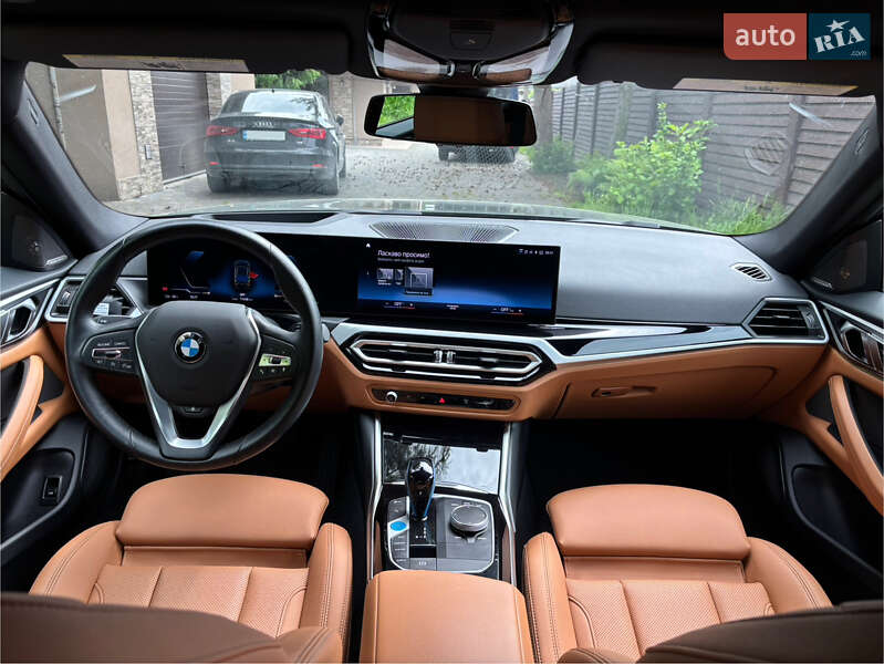 Купе BMW i4 2022 в Львове