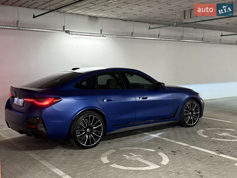 Купе BMW i4 2022 в Киеве
