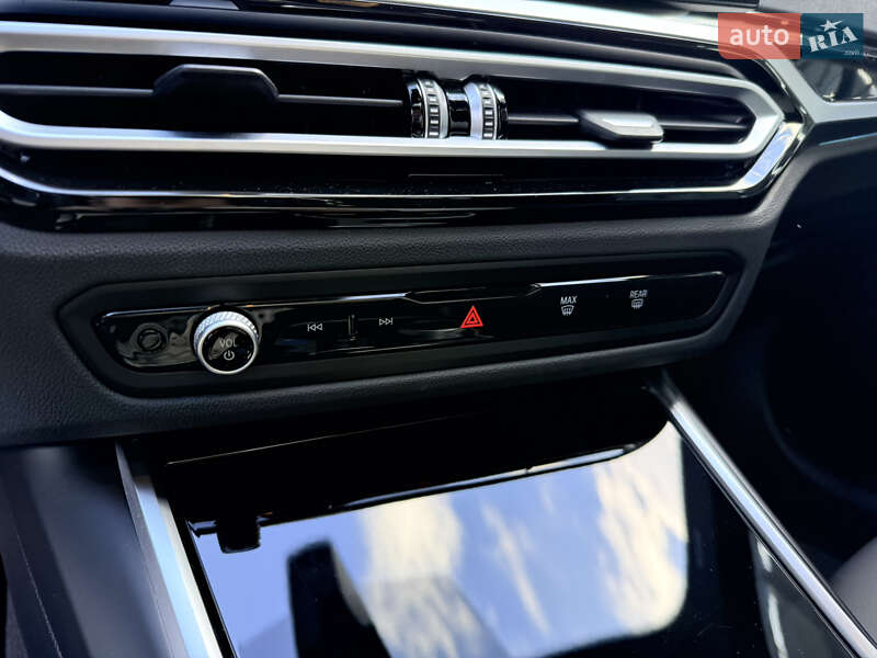 Купе BMW i4 2024 в Львове