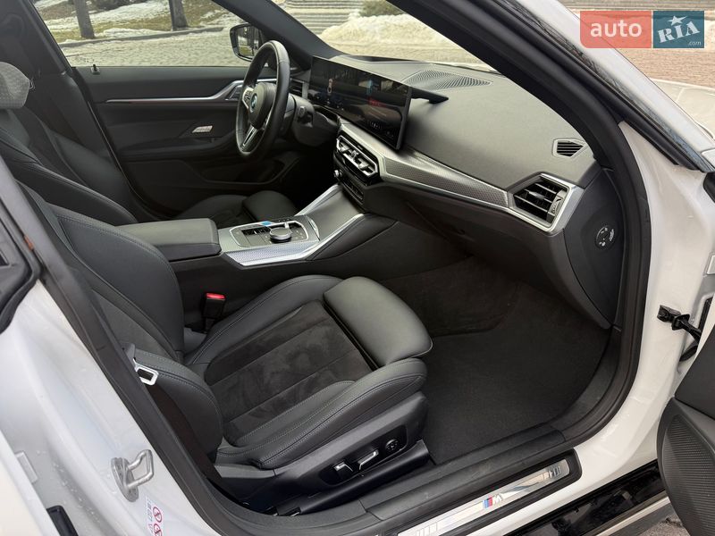 Купе BMW i4 2024 в Києві