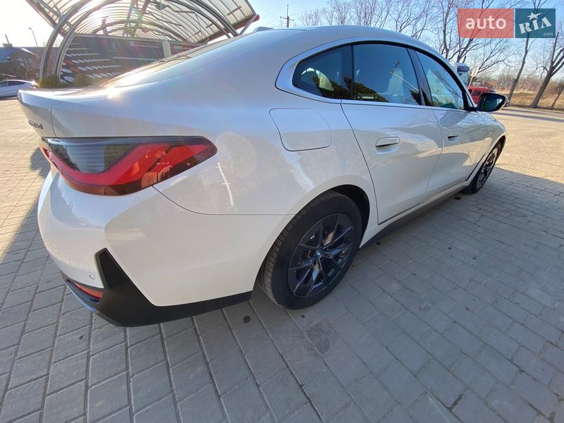 Купе BMW i4 2024 в Самборе