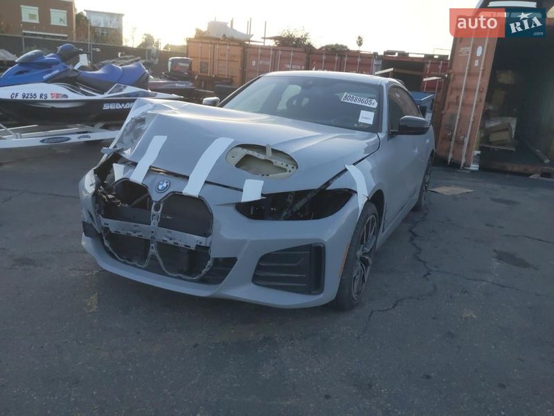 Купе BMW i4 2024 в Киеве