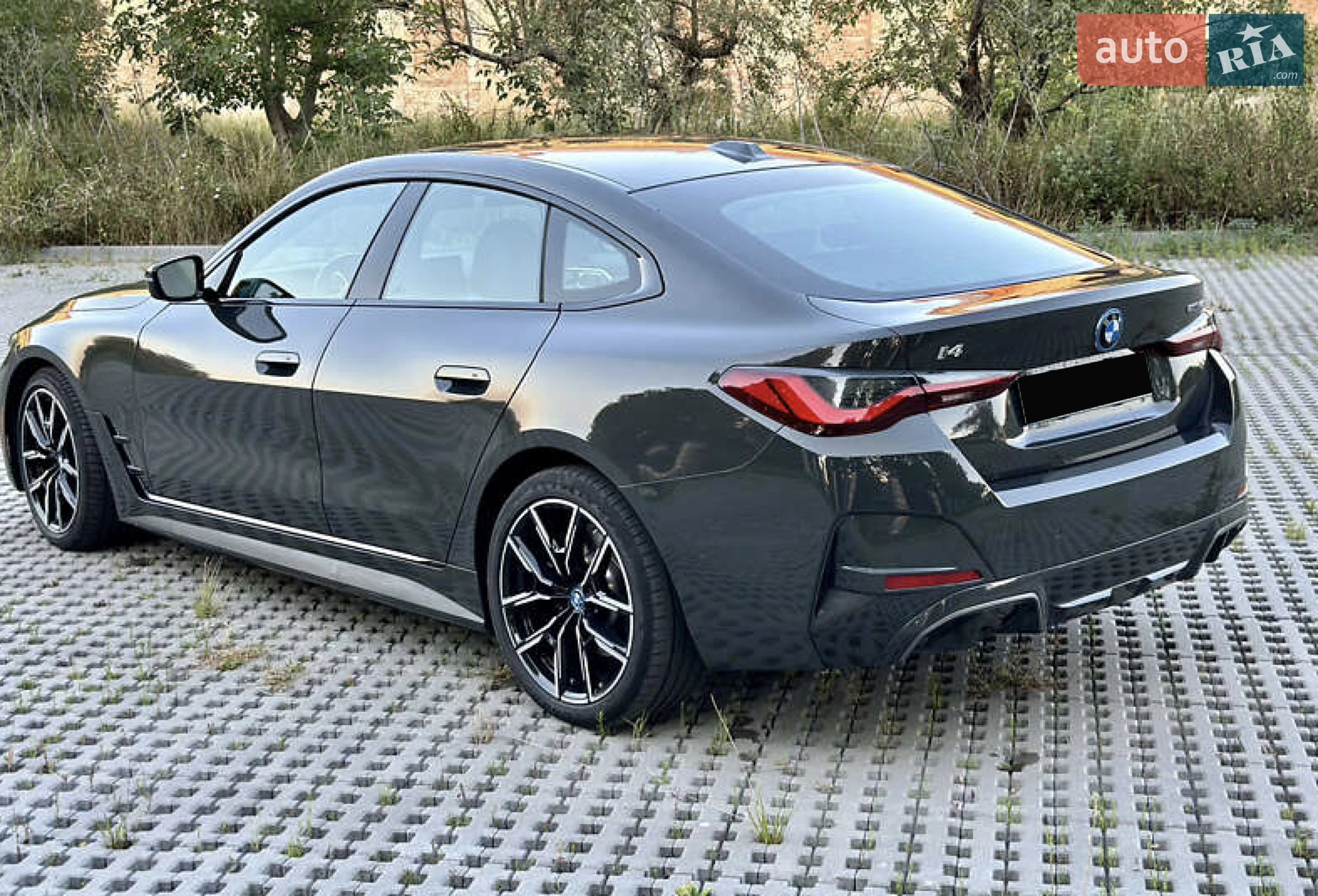 2022 BMW i4 - мініатюра 8