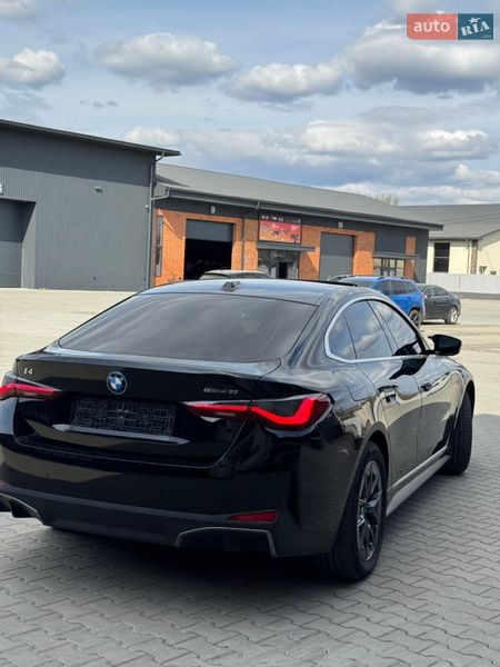 Купе BMW i4 2023 в Иршаве