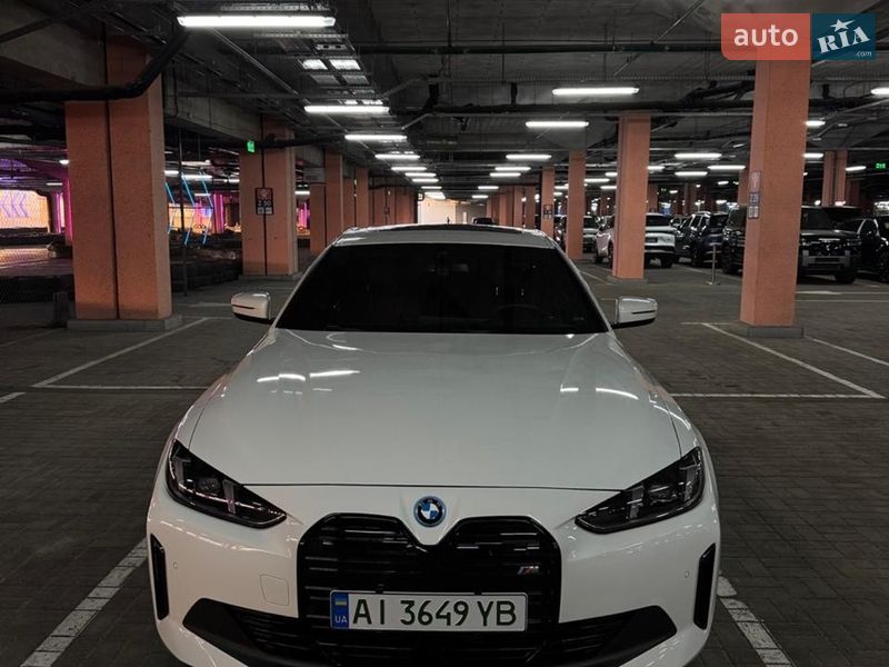 BMW i4 2024