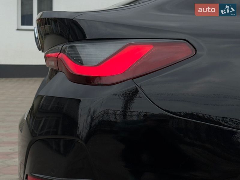 Купе BMW i4 2023 в Києві