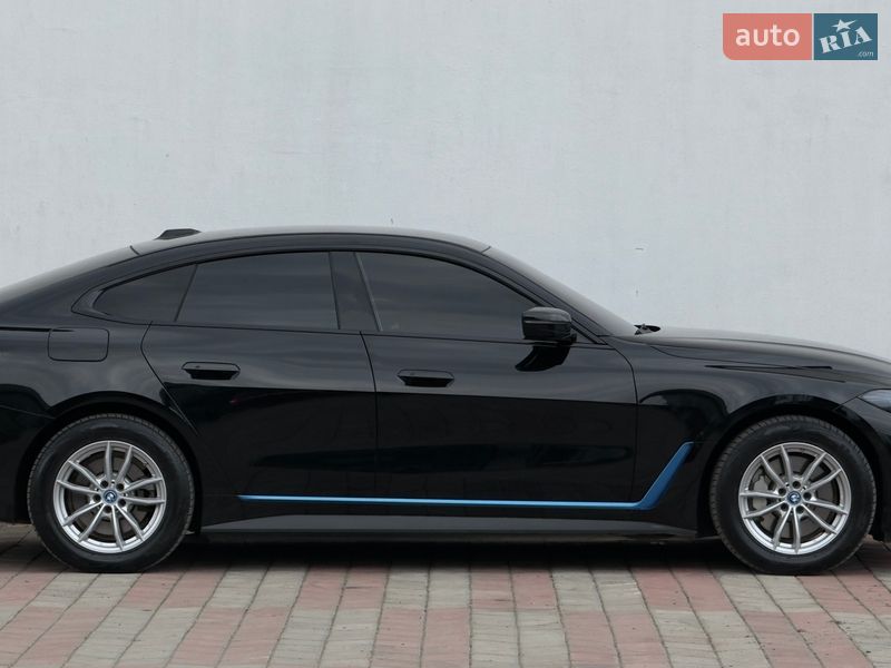 Купе BMW i4 2023 в Києві