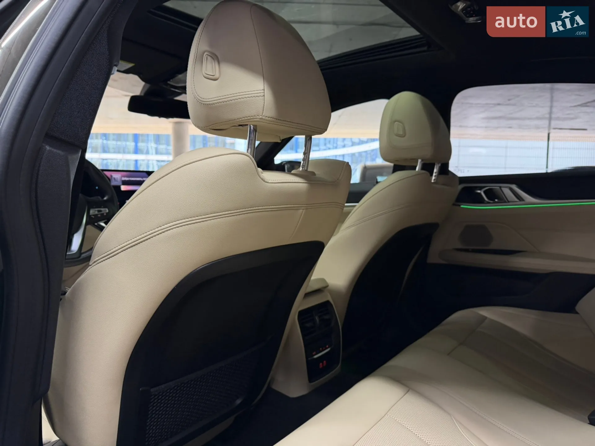 2024 BMW i4 - мініатюра 25
